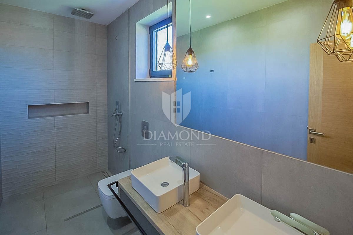 Casa Peroj, Vodnjan, 282,89m2