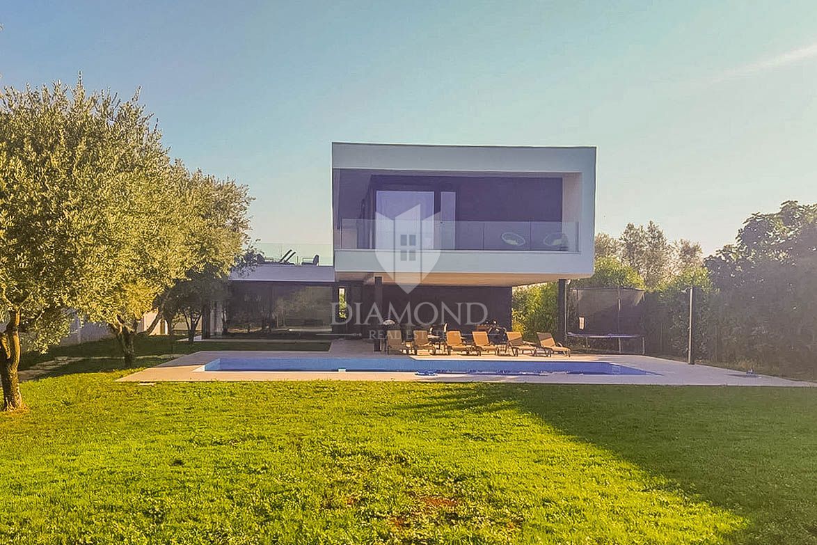 Casa Peroj, Vodnjan, 282,89m2