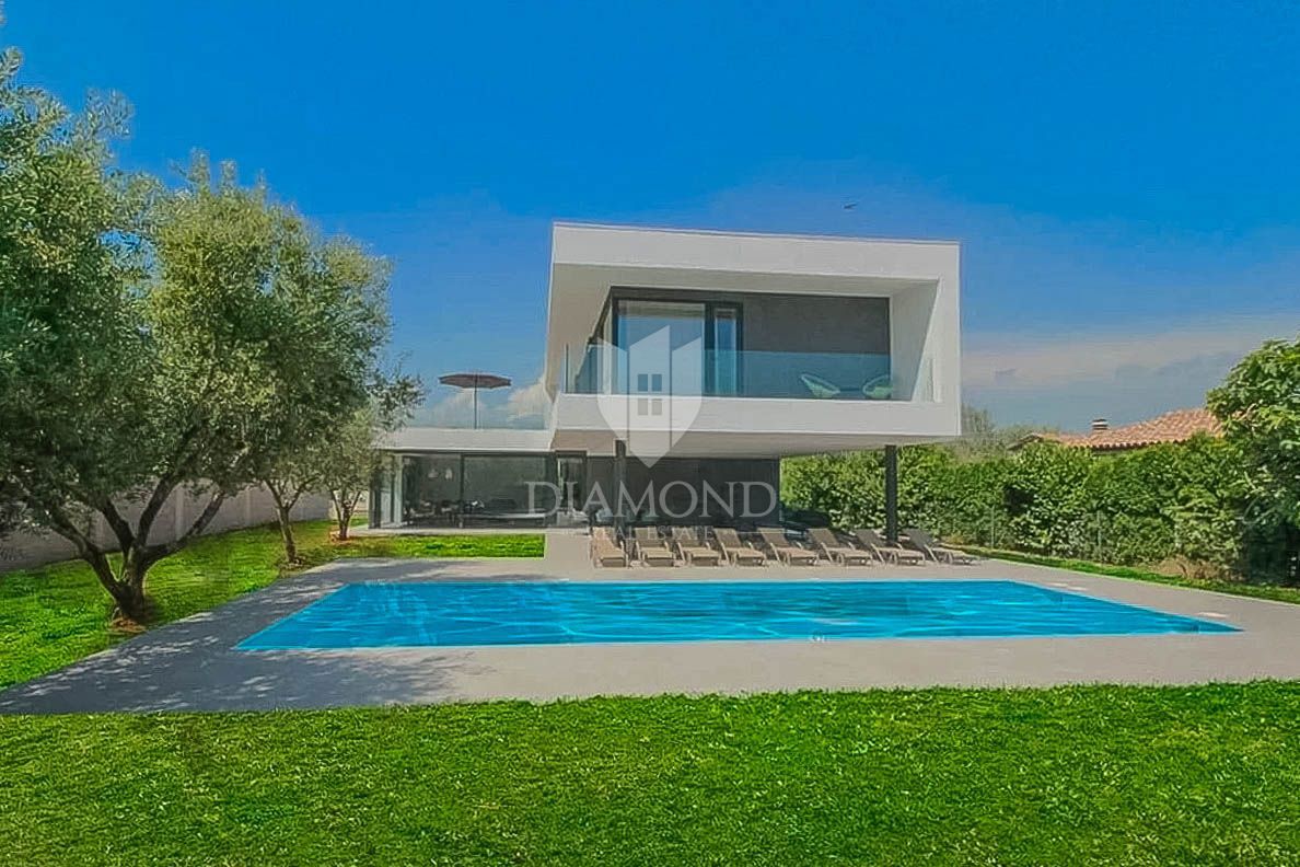 Casa Peroj, Vodnjan, 282,89m2