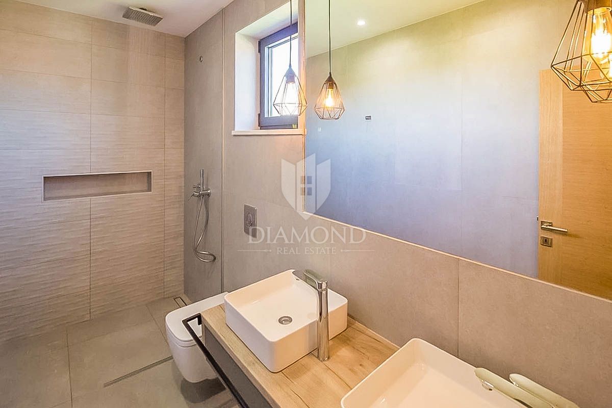 Casa Peroj, Vodnjan, 282,89m2