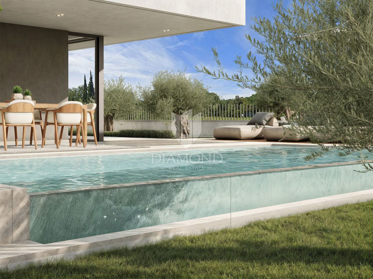 Nuova costruzione con piscina vicino a Rovigno