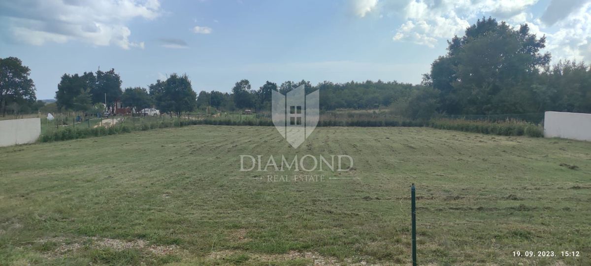 Terreno Orihi, Barban, 1.500m2