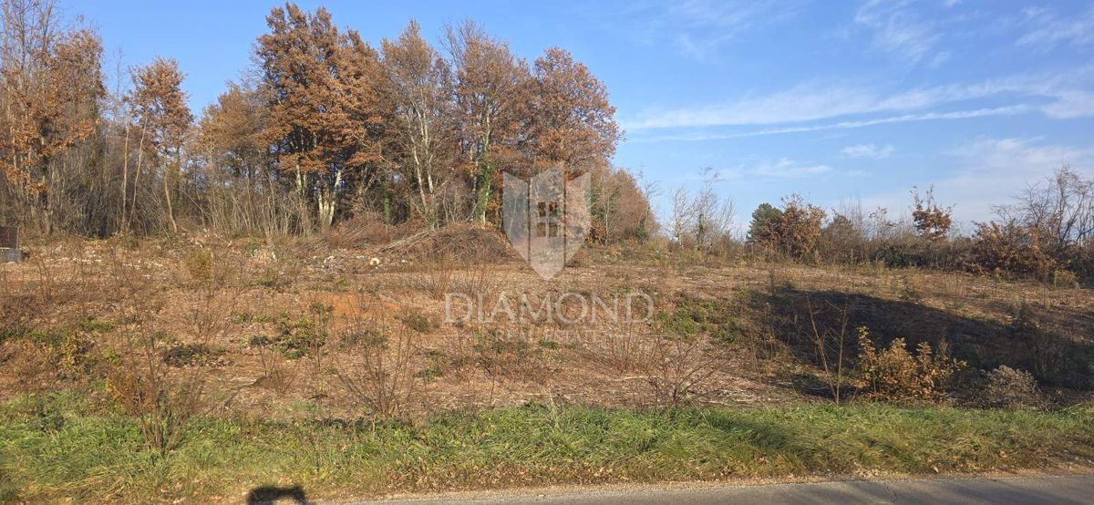 labin, dintorni, terreno edificabile vicino al centro