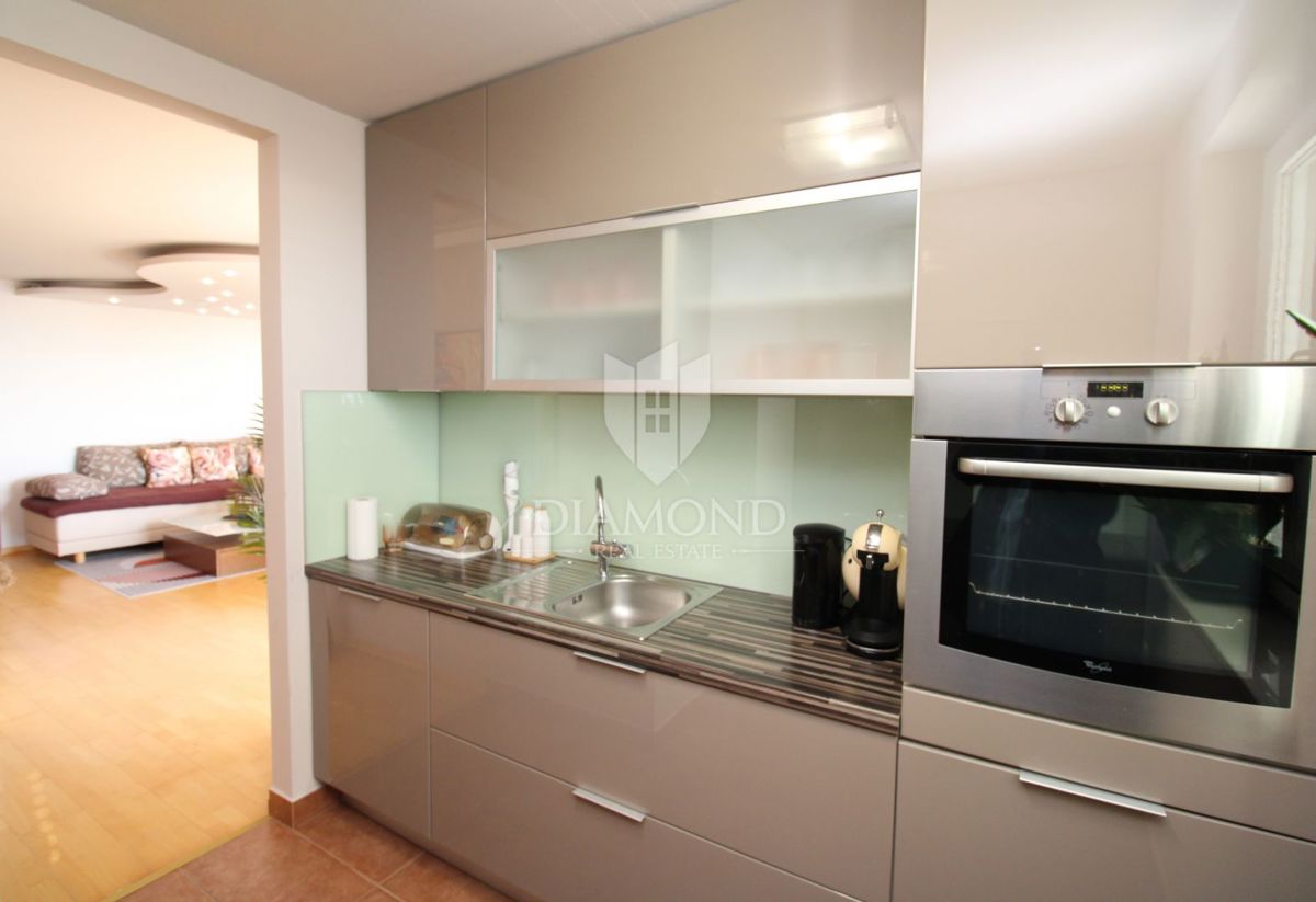 Rijeka, appartamento di lusso con bonus