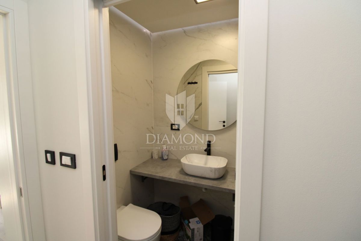 Rijeka, appartamento di lusso con bonus