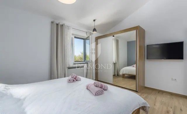 Marčana, Casa vacanze con piscina in posizione tranquilla