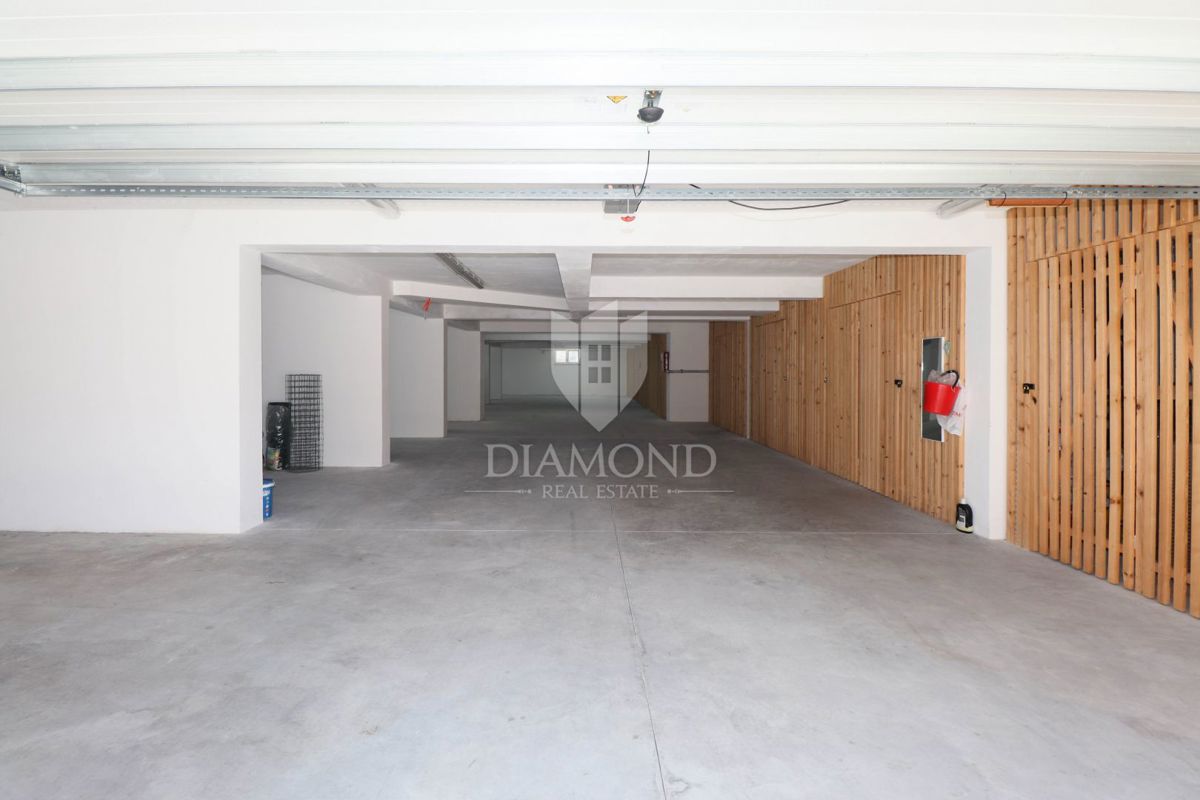 Rovigno, nuovo appartamento con balcone