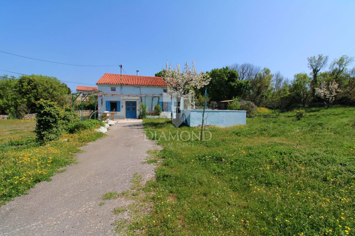 Labin, dintorni, casa molto speciale vicino al mare