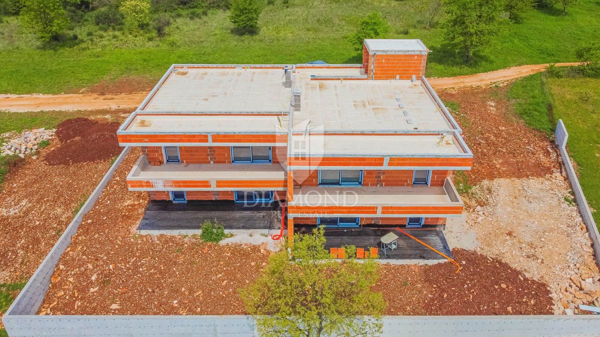 Cittanova, appartamento con terrazza sul tetto e vista mare!