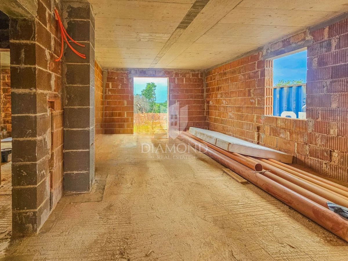 Salvore, Umago! Casa indipendente in fase di costruzione!