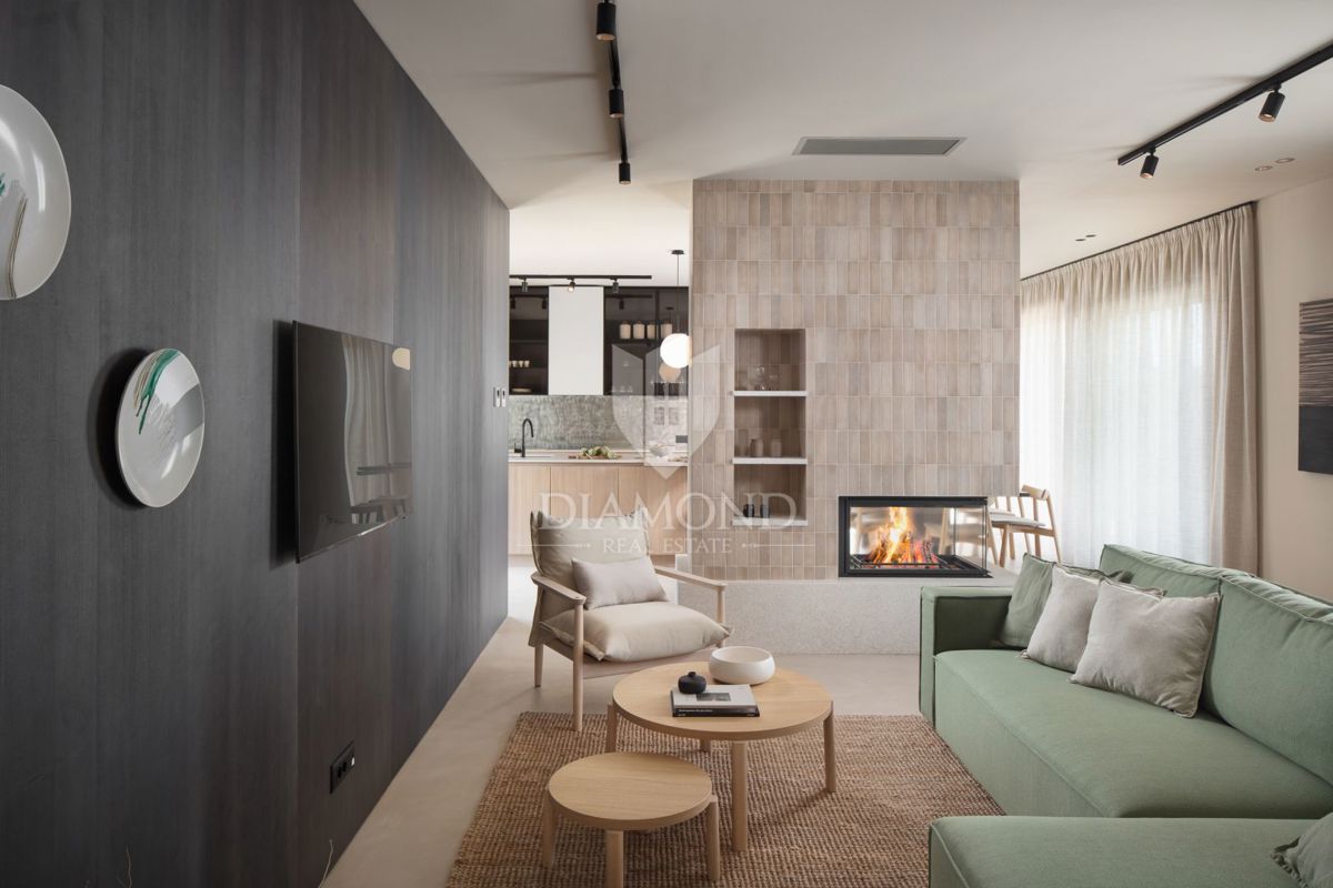 Parenzo – dintorni: Villa da sogno in posizione tranquilla