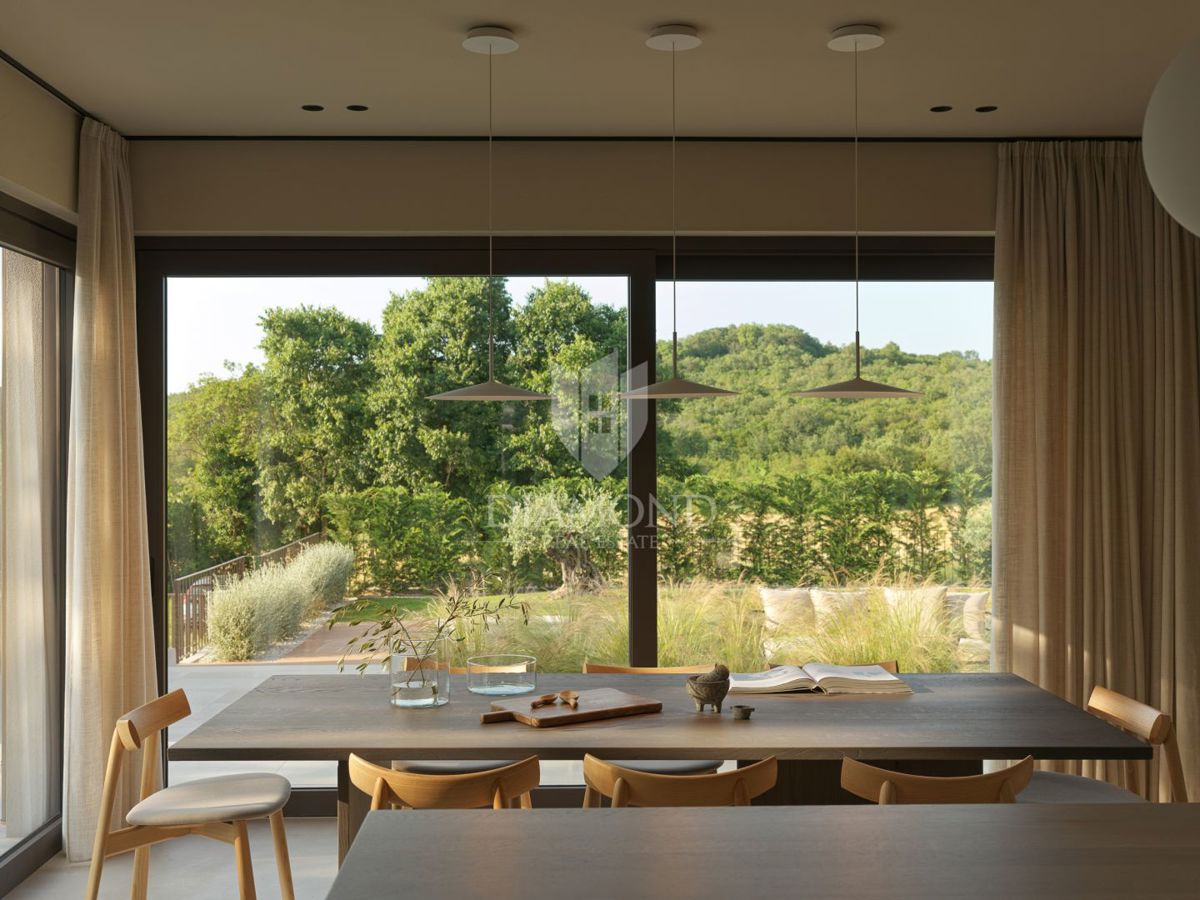 Parenzo – dintorni: Villa da sogno in posizione tranquilla