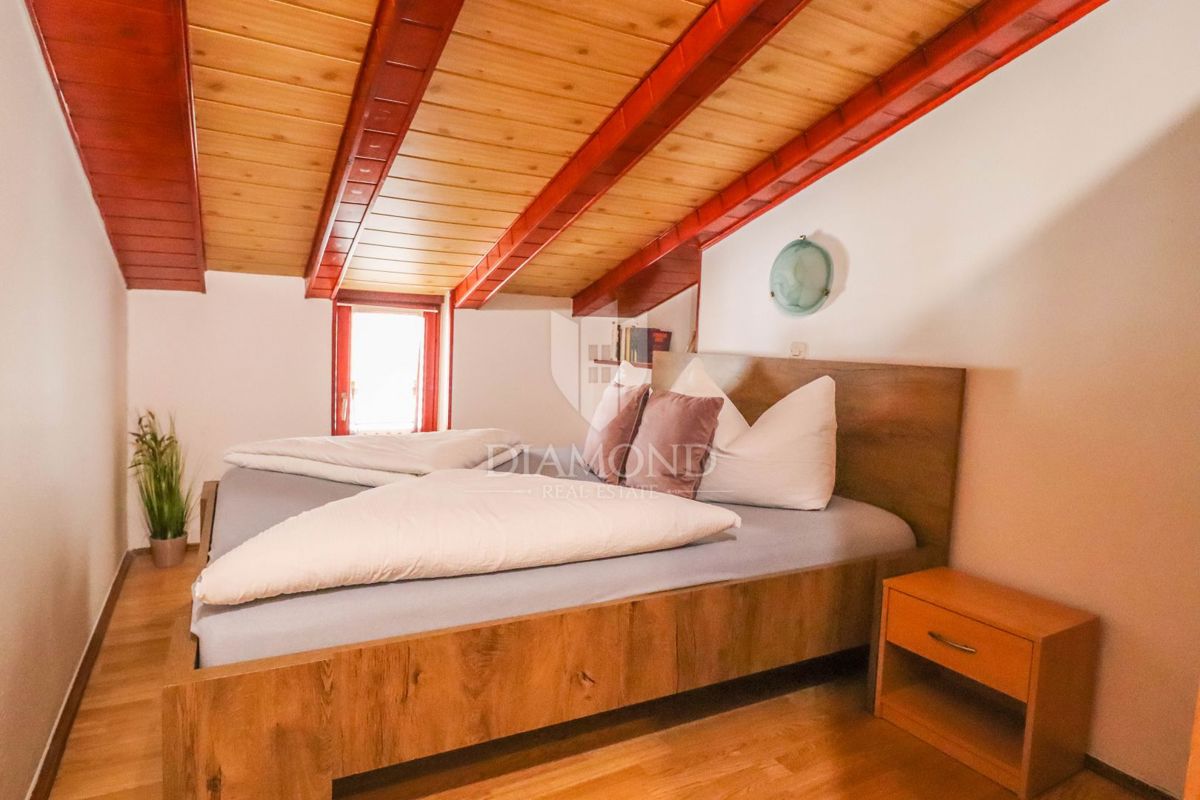 Occasione! Rovigno! Centro! Appartamento con due terrazze!