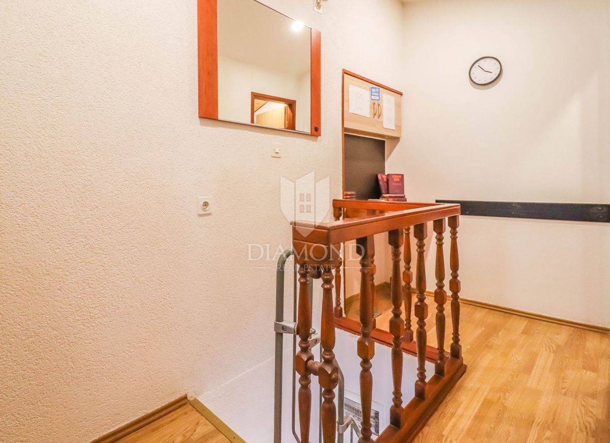 Occasione! Rovigno! Centro! Appartamento con due terrazze!