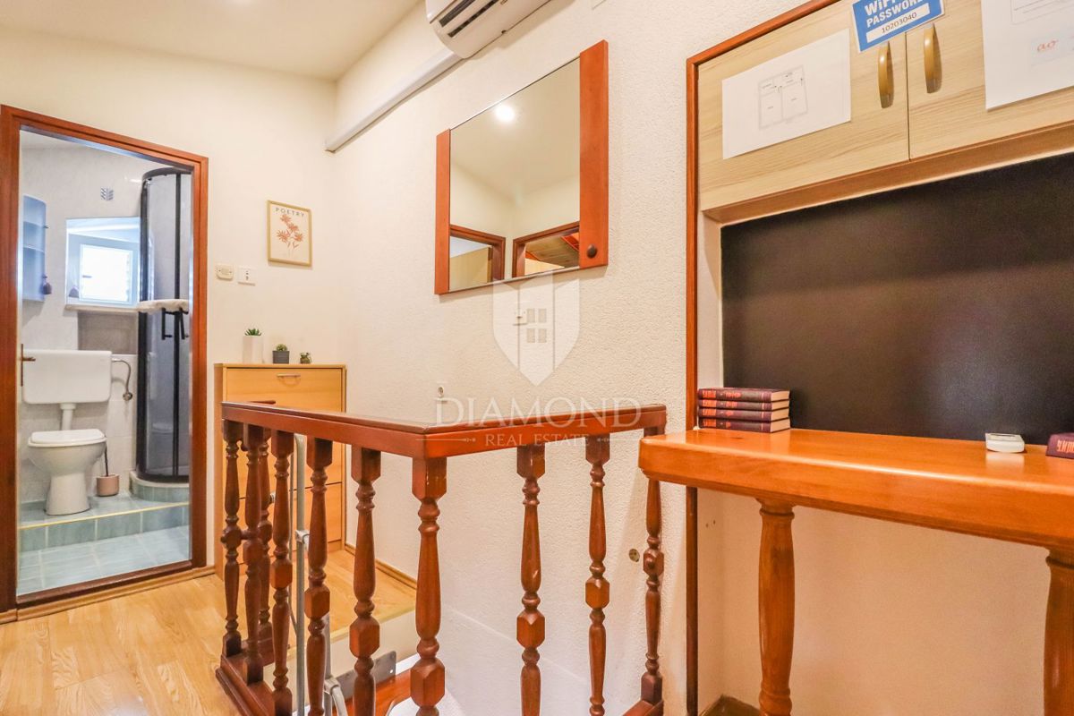 Occasione! Rovigno! Centro! Appartamento con due terrazze!