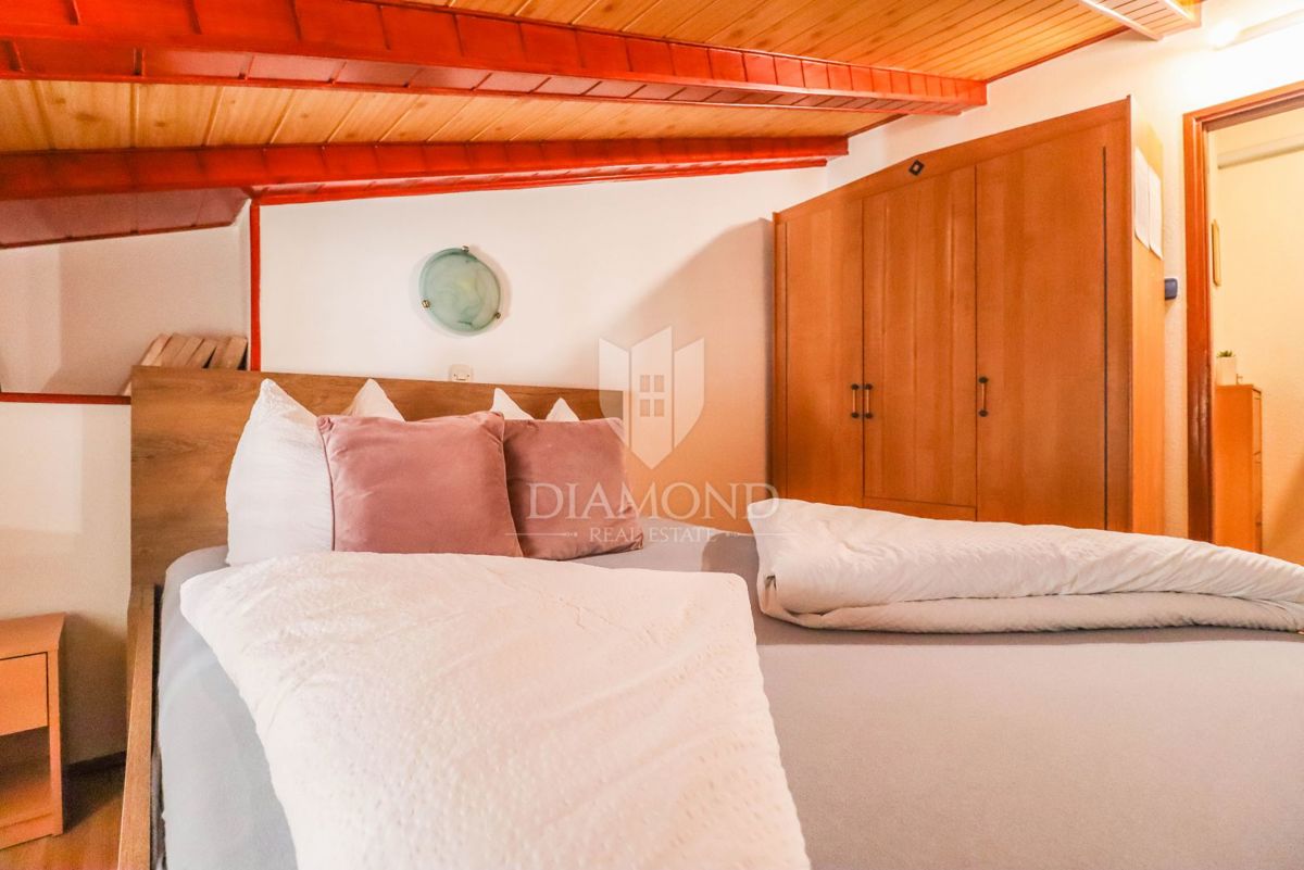 Occasione! Rovigno! Centro! Appartamento con due terrazze!