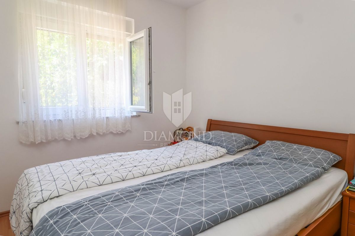 Umago, dintorni, casa indipendente in una posizione tranquilla!