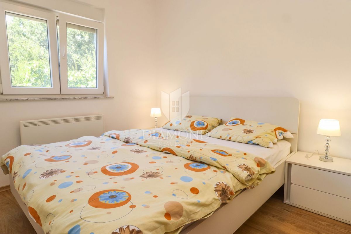 Umago, dintorni, casa indipendente in una posizione tranquilla!