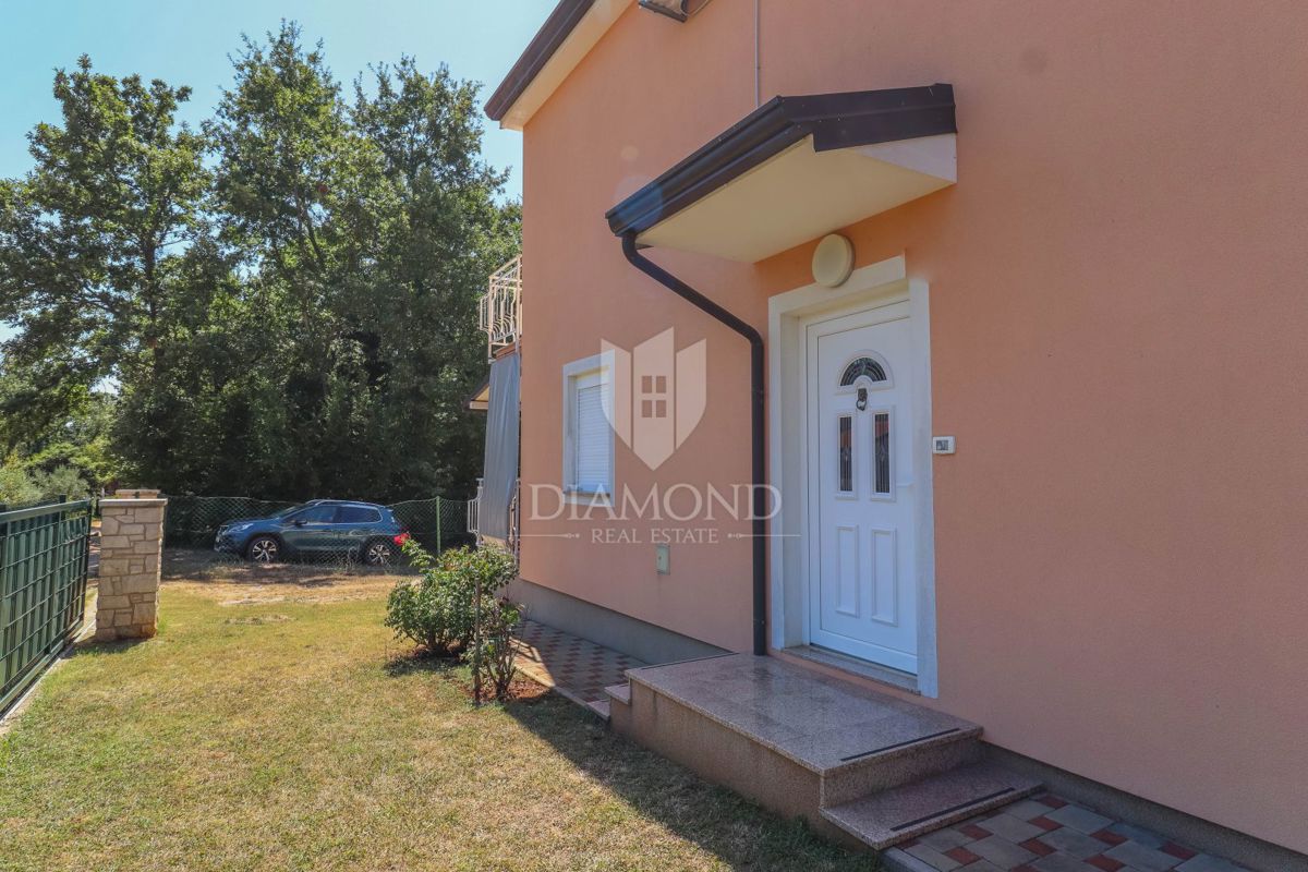 Umago, dintorni, casa indipendente in una posizione tranquilla!