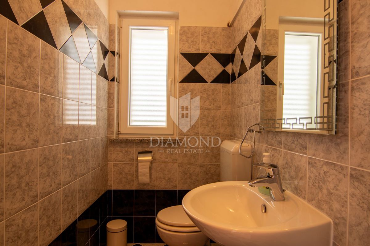 Rabac, Labin, ottimo appartamento con splendida vista mare