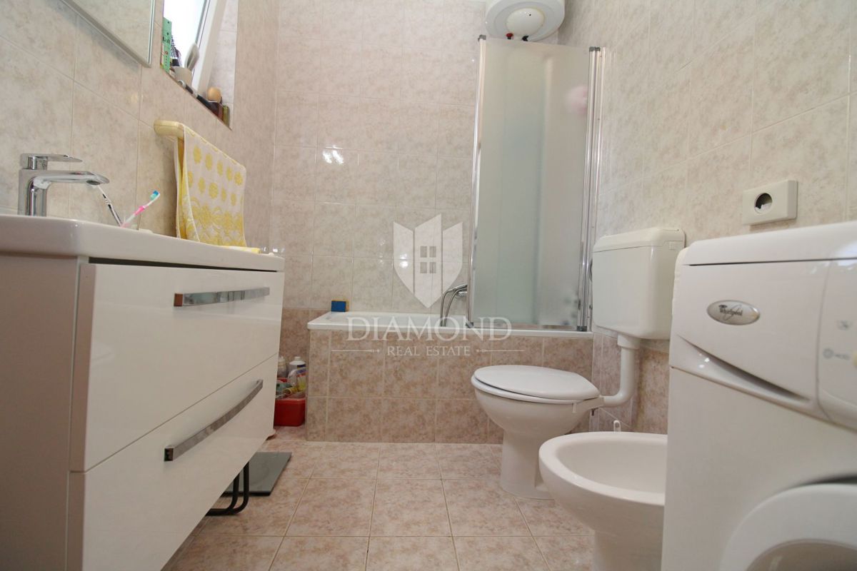 Barban, dintorni, casa con dependance e piscina