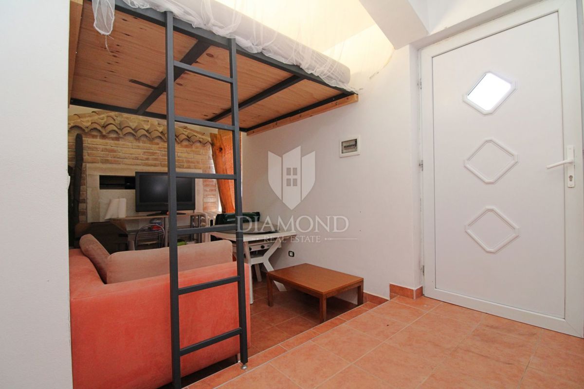 Barban, dintorni, casa con dependance e piscina