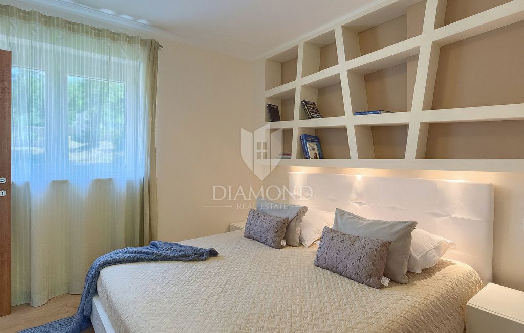 Labin, dintorni – villa con piscina e totale privacy