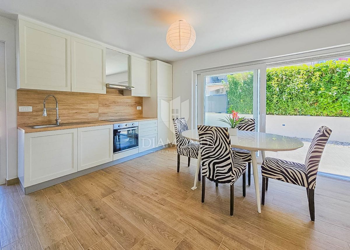 Cittanova, casa moderna con piscina!