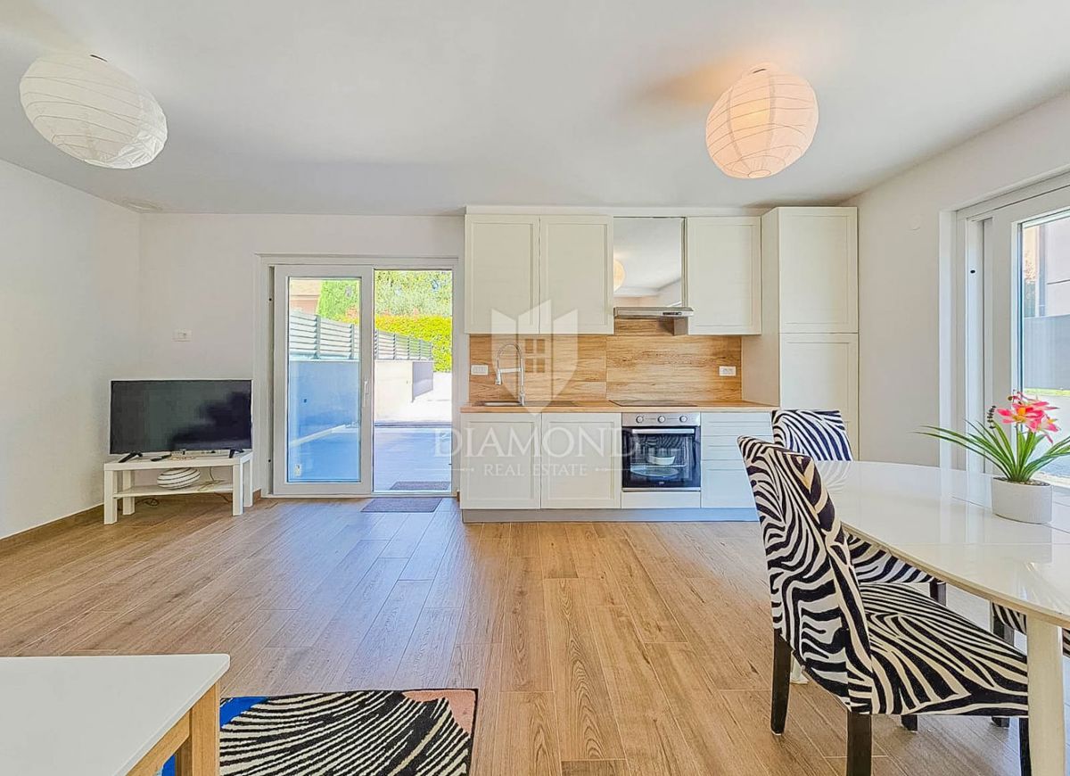 Cittanova, casa moderna con piscina!