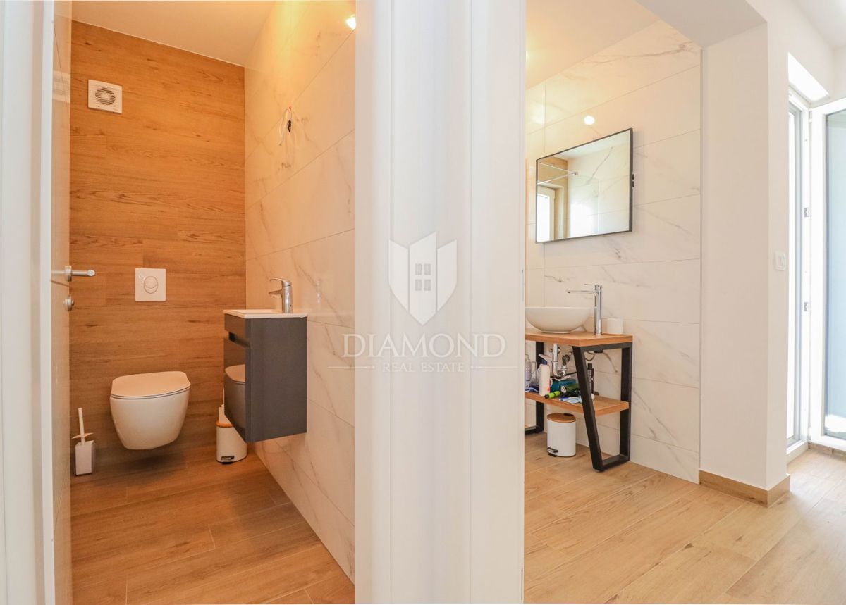 Cittanova, casa moderna con piscina!