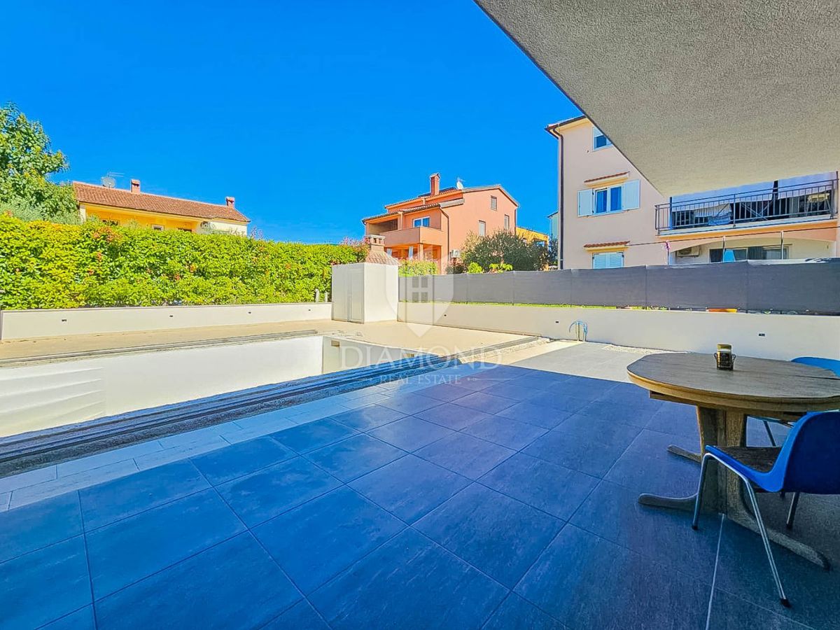 Cittanova, casa moderna con piscina!