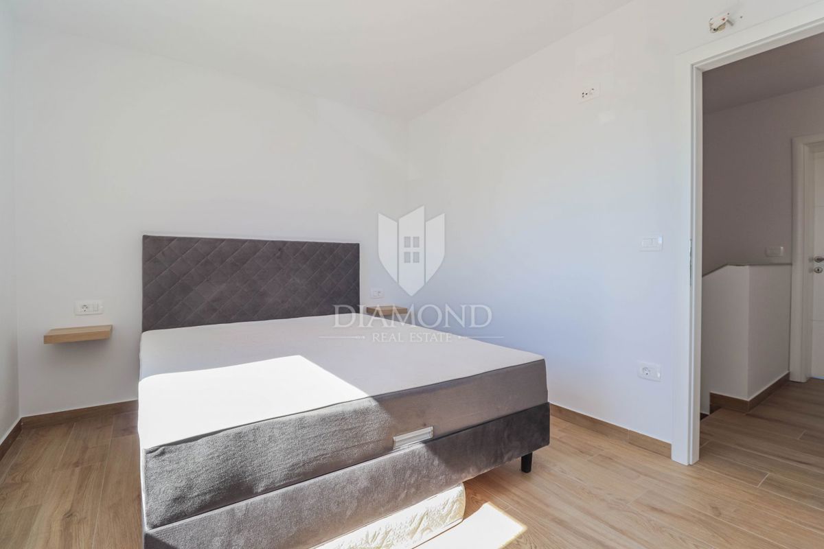 Cittanova, casa moderna con piscina!