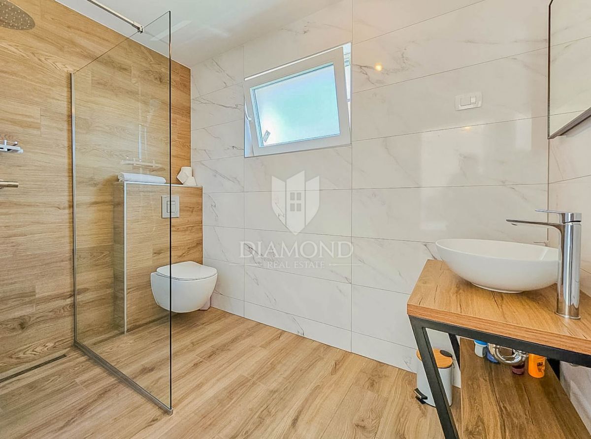 Cittanova, casa moderna con piscina!