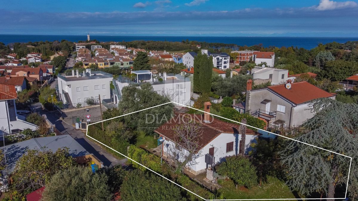 Umago, Nuova costruzione, villetta a schiera poco distante dalla spiaggia