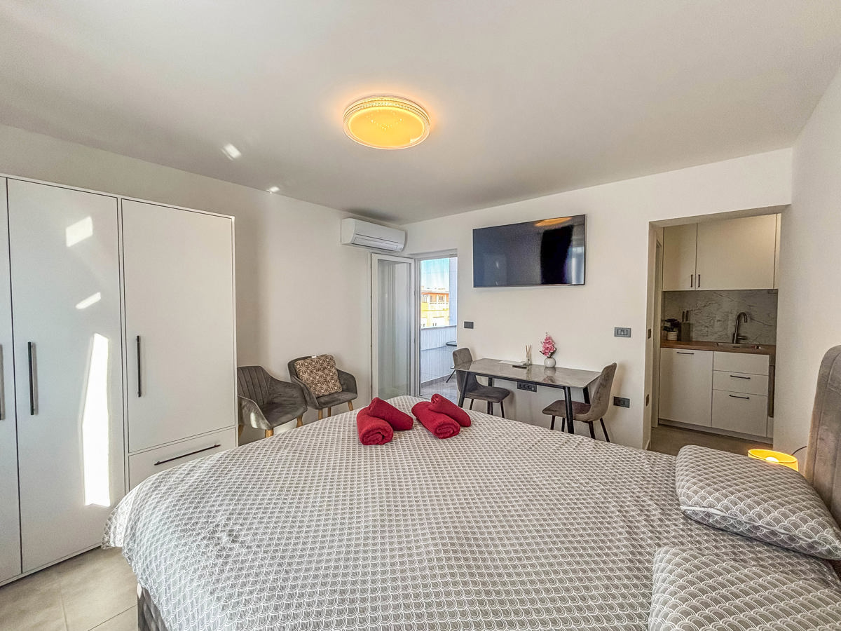 Umago centro, grazioso monolocale con vista mare!