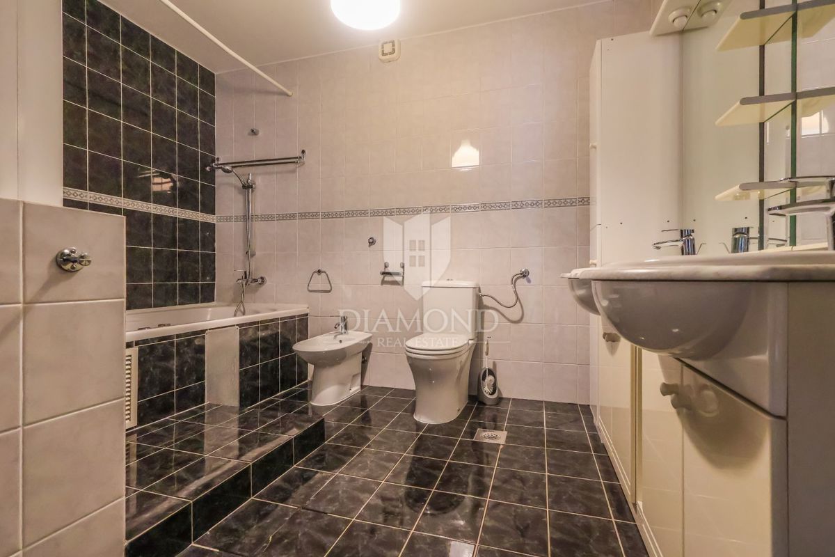 Appartamento Trešnjevka, Trešnjevka - Sjever, 169m2