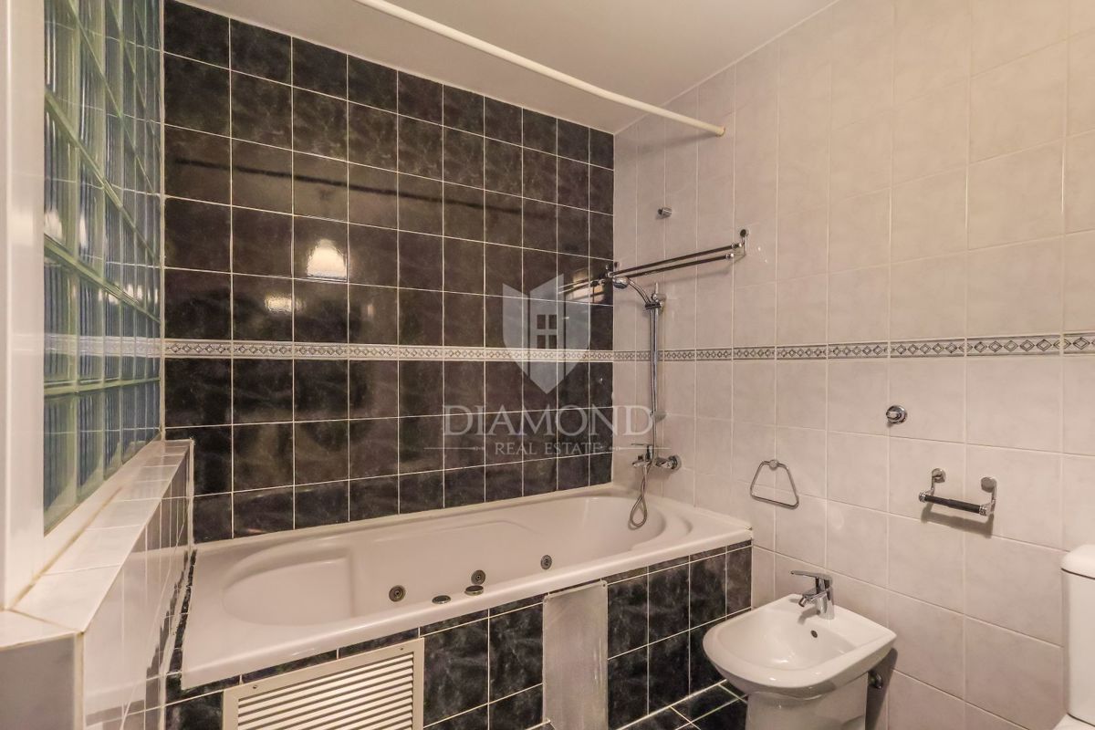 Appartamento Trešnjevka, Trešnjevka - Sjever, 169m2