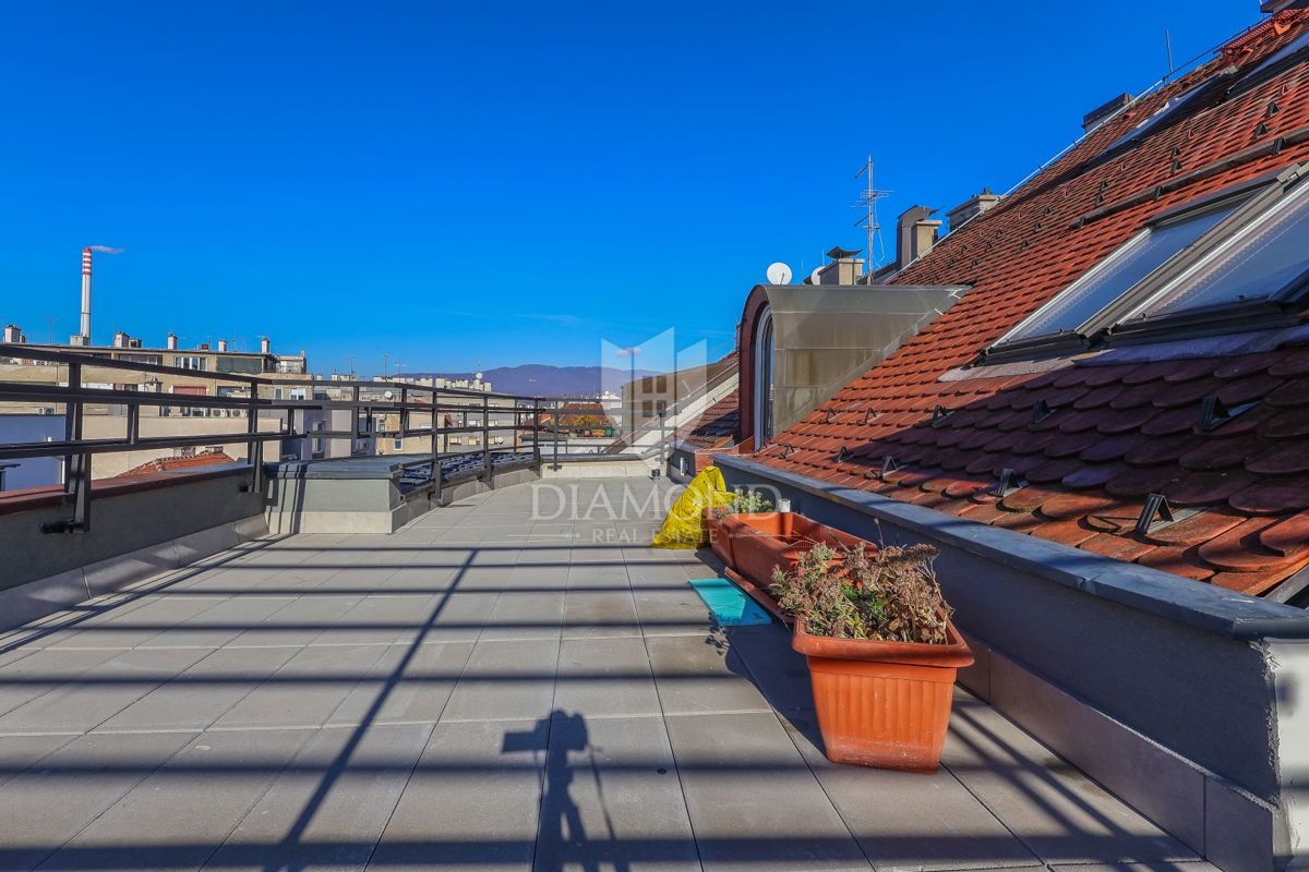 Appartamento Trešnjevka, Trešnjevka - Sjever, 169m2