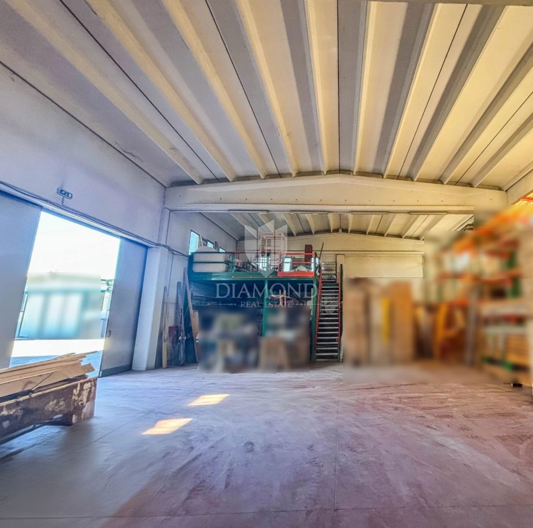 Buie, dintorni - magazzino in un ambiente tranquillo!