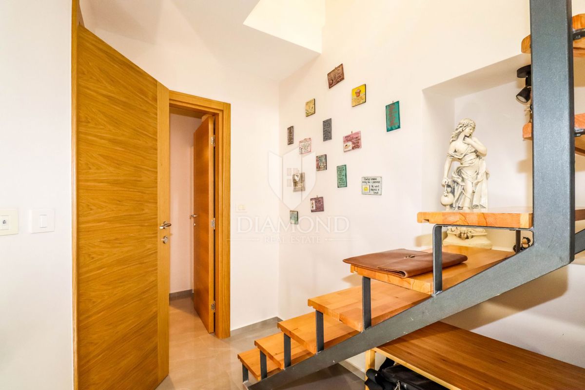 Rovigno, appartamento con vista mare unica