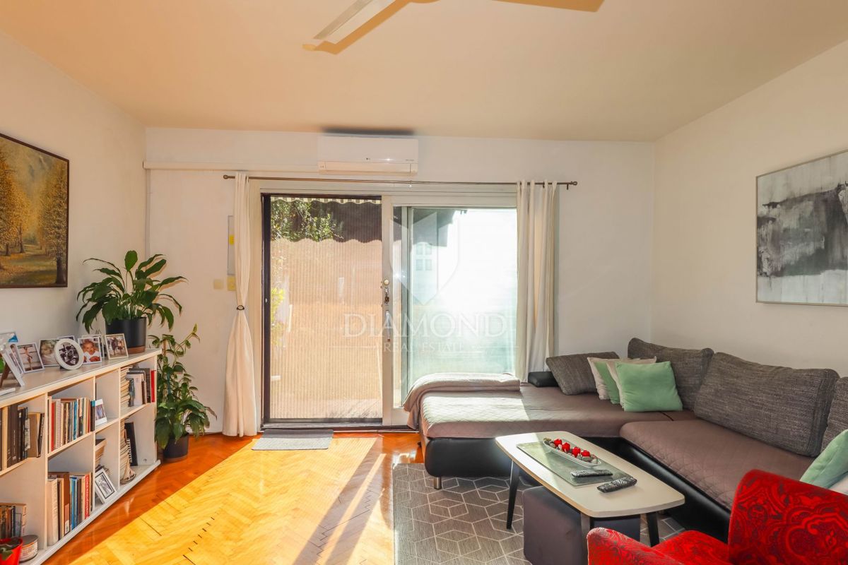 OCCASIONE! ROVIGNO! APPARTAMENTO CON GIARDINO!