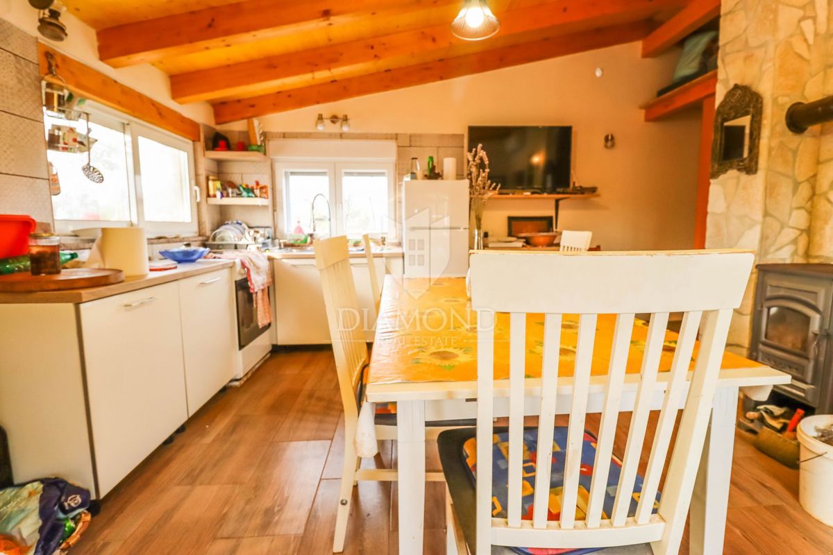 Nuova casetta vacanze 42 m², giardino 360 m² – quiete, natura e mare a portata di mano