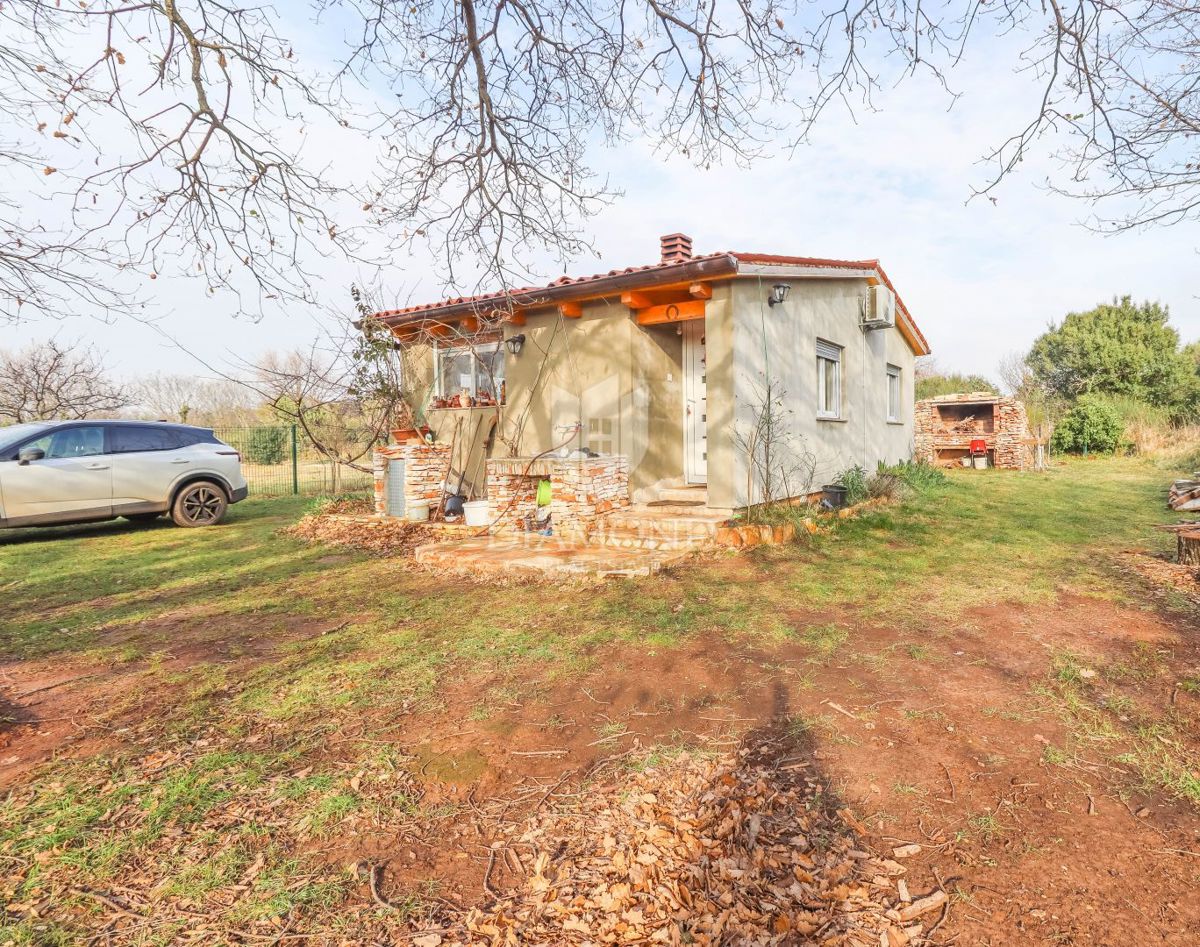 Nuova casetta vacanze 42 m², giardino 360 m² – quiete, natura e mare a portata di mano