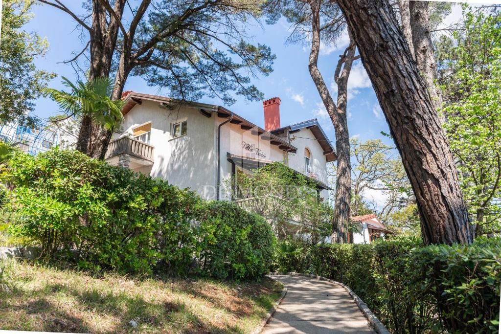 Appartamento Opatija - Centar, Opatija, 141m2