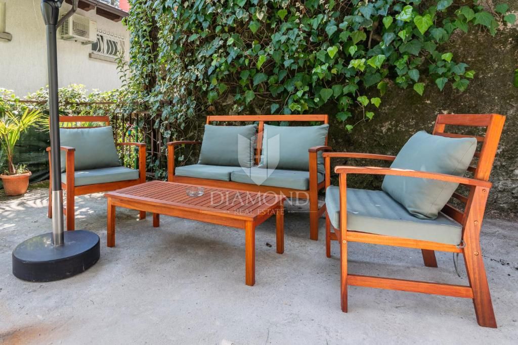 Appartamento Opatija - Centar, Opatija, 141m2