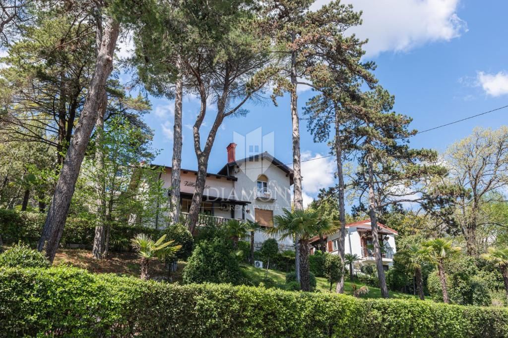 Appartamento Opatija - Centar, Opatija, 141m2