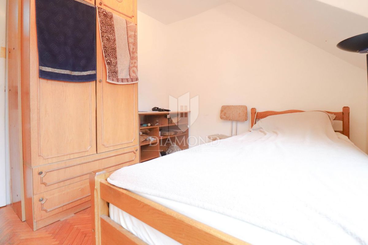 Zagabria, Trešnjevka Nord! Appartamento con tre camere da letto e due garage!