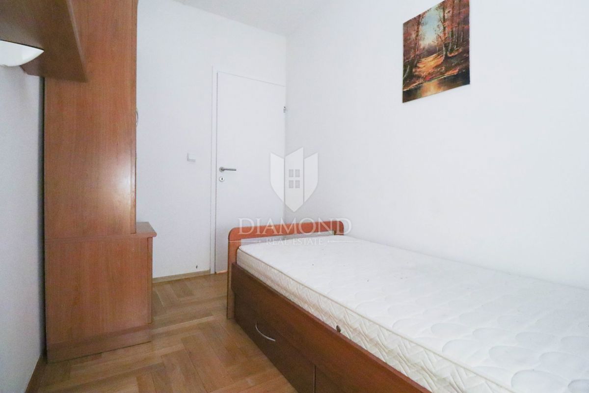 Zagabria, Jarun! Appartamento con tre camere da letto!