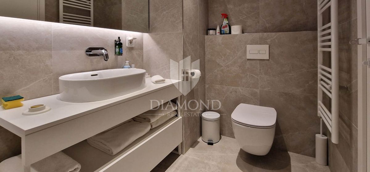 Savudrija, PETRAM resort, appartamento di lusso 63,50 m2 con balcone