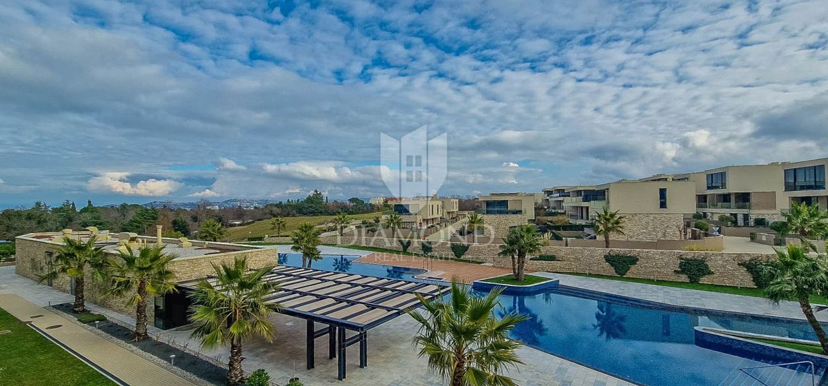 Savudrija, PETRAM resort, appartamento di lusso 63,50 m2 con balcone